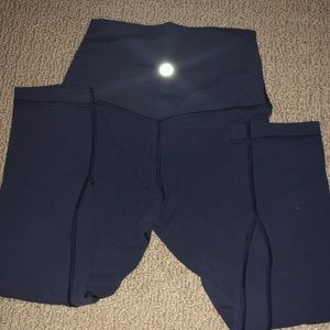 light purple/gray lululemon cropped leggings